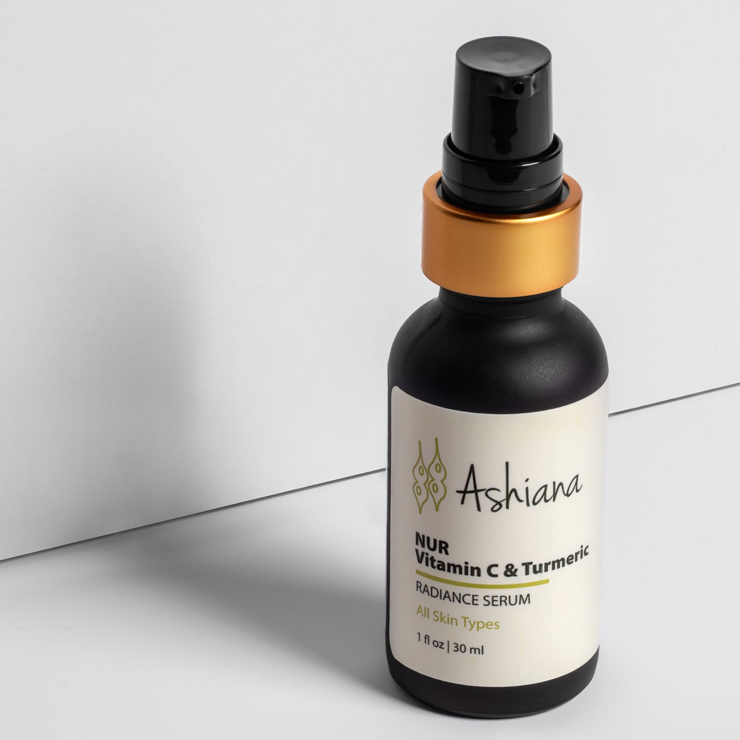 Nur - Vitamin C and Turmeric Serum
